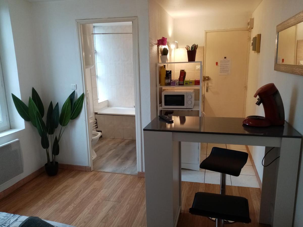לימוז' Studio 10 Avec Wifi מראה חיצוני תמונה